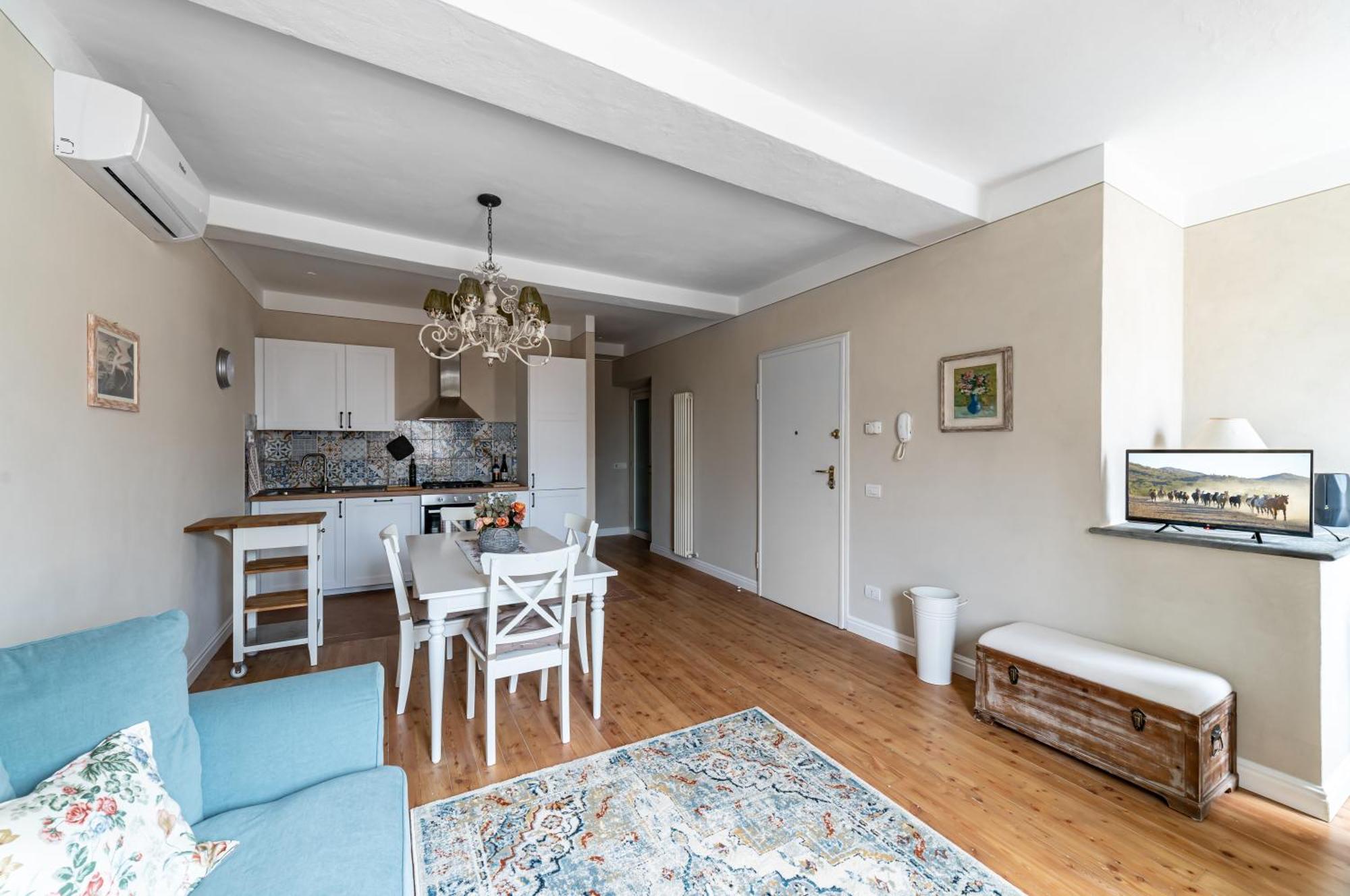 Modern Apartment In The Heart Of Lucca! Bagian luar foto