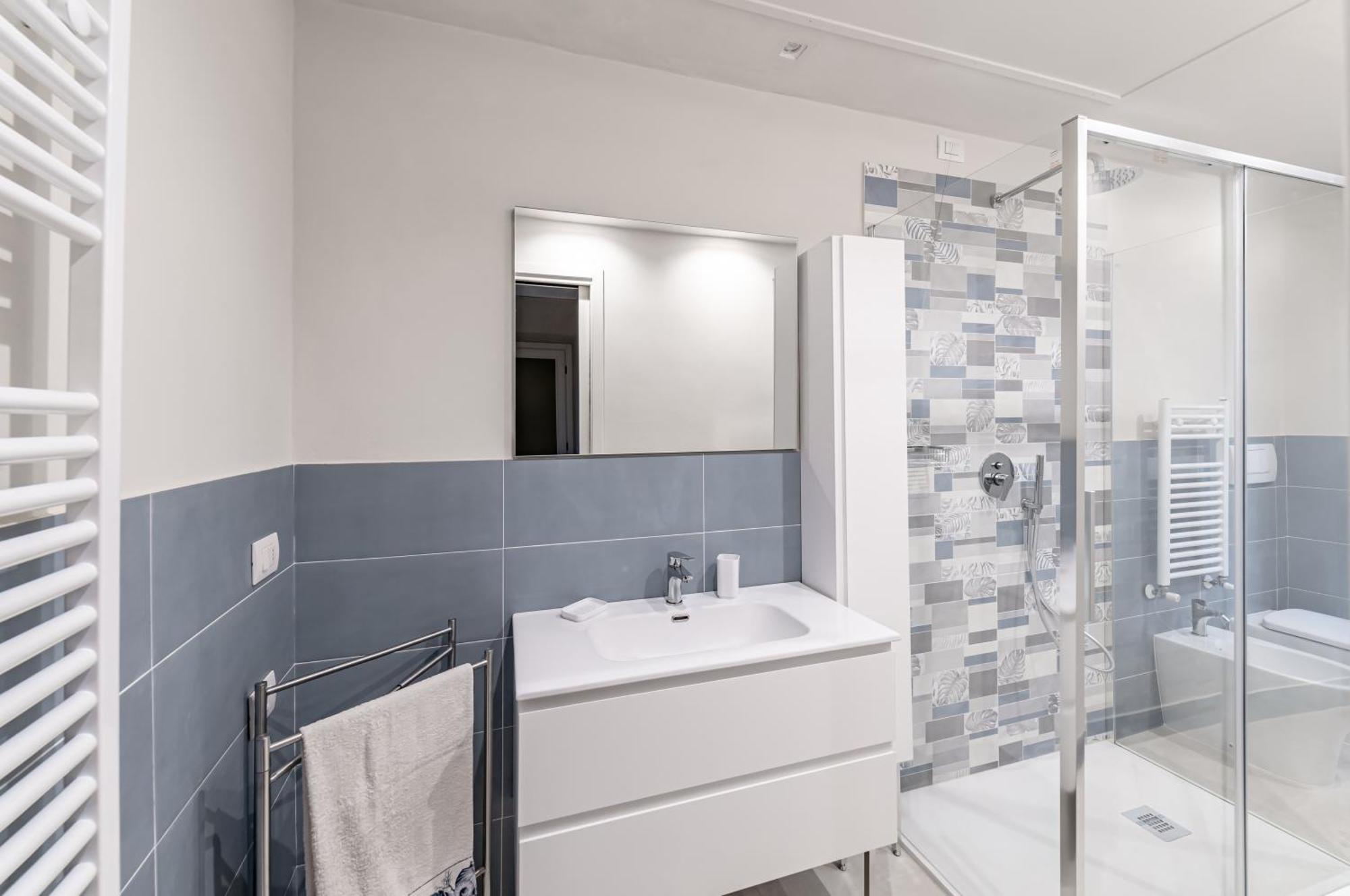 Modern Apartment In The Heart Of Lucca! Bagian luar foto