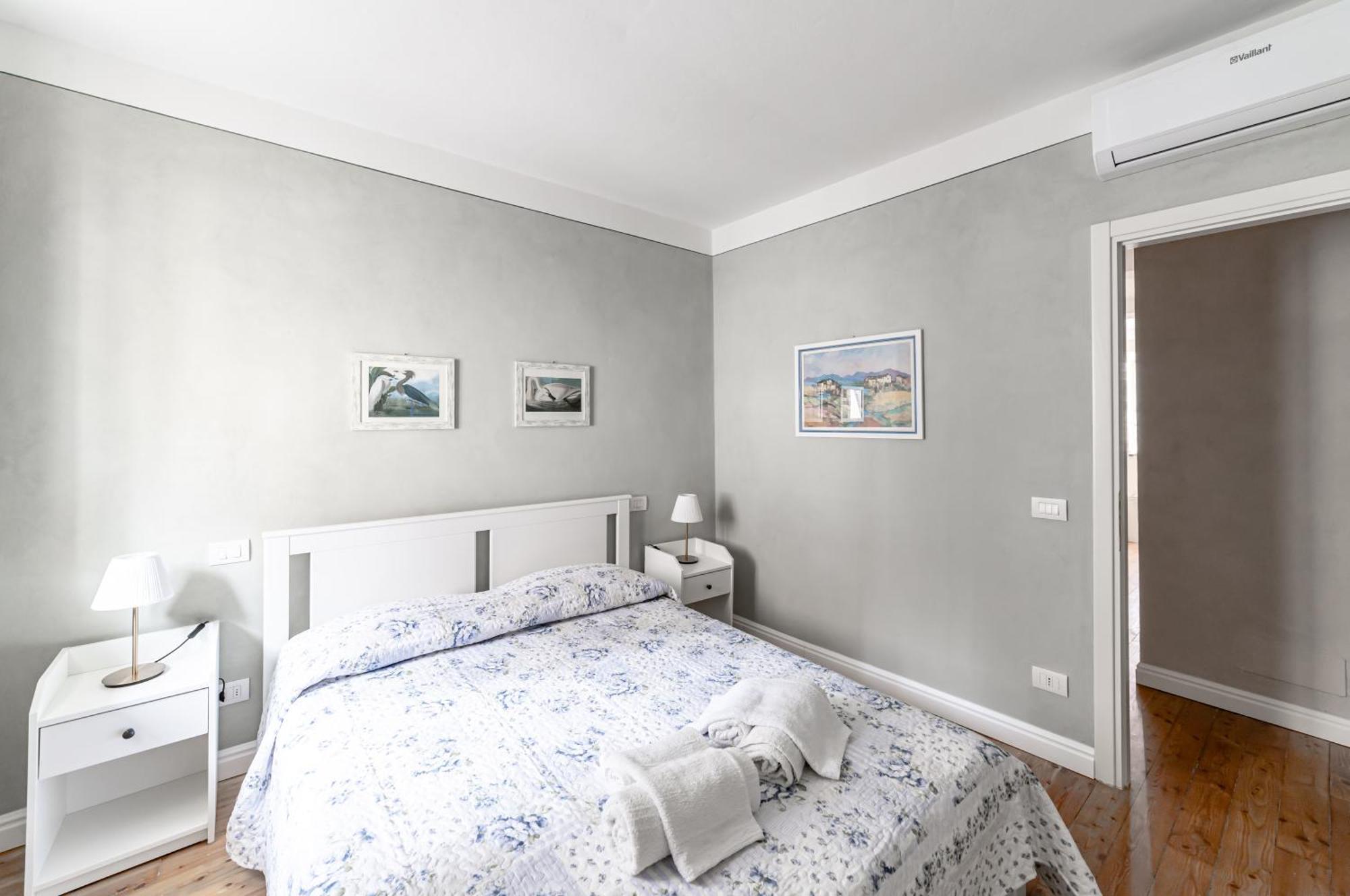 Modern Apartment In The Heart Of Lucca! Bagian luar foto