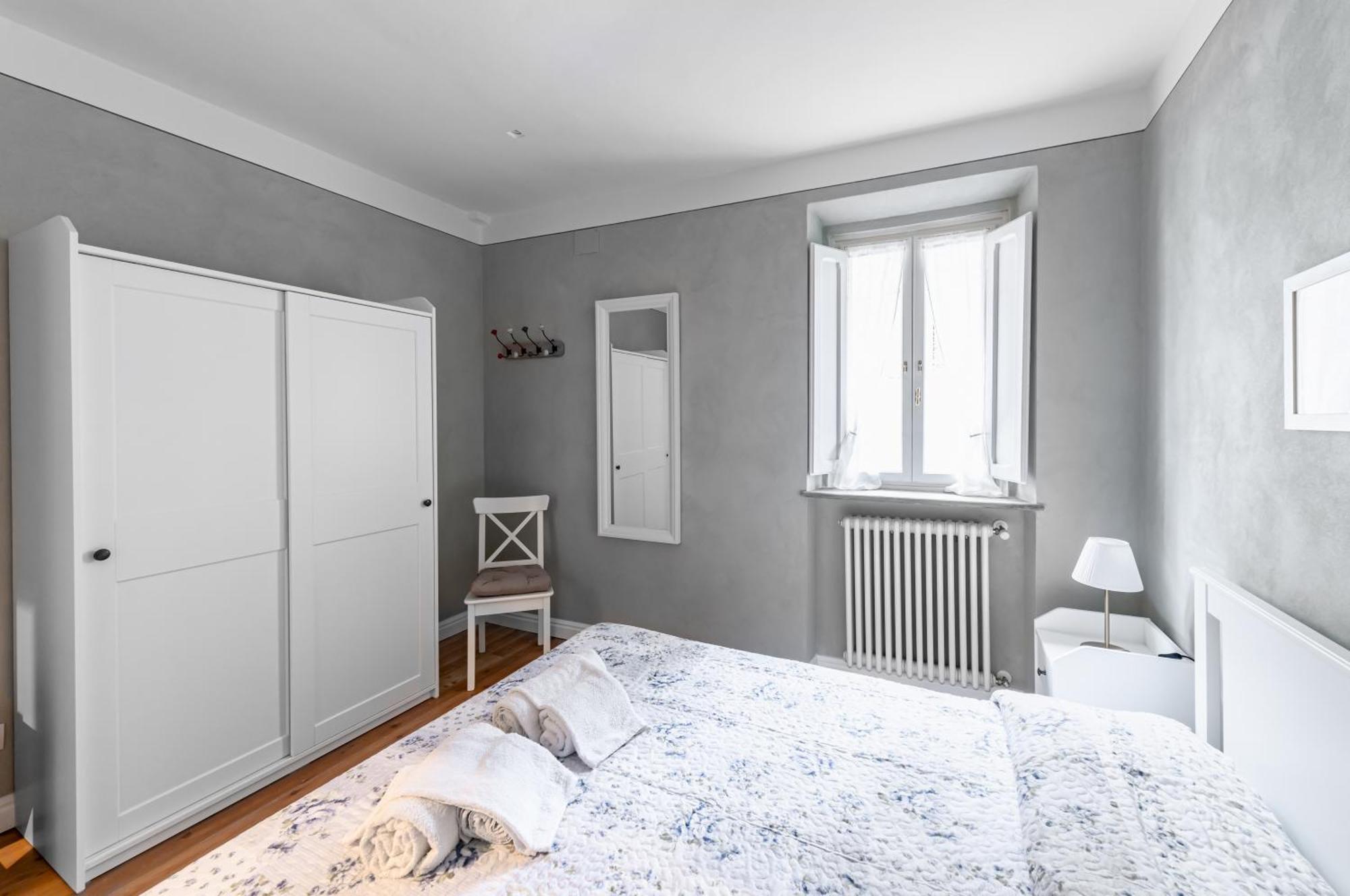 Modern Apartment In The Heart Of Lucca! Bagian luar foto